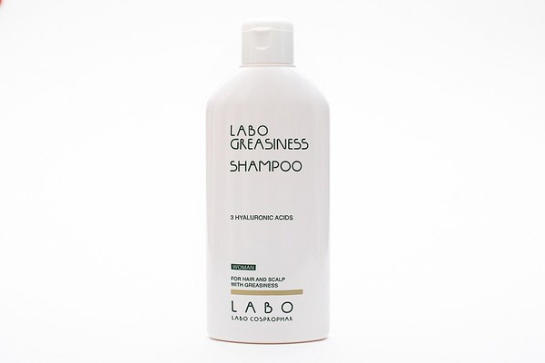 LABO GREASINESS ШАМПУНЬ ДЛЯ ЖИРНЫХ ВОЛОС И КОЖИ ГОЛОВЫ ШАМПУНЬ 200 МЛ №1